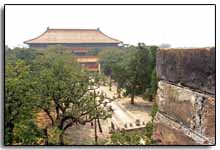 vue du temple depuis le tombeau Ming