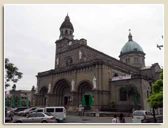Cathédrale de Manille à Intramuros