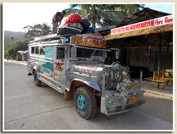Jeepney à Port Barton