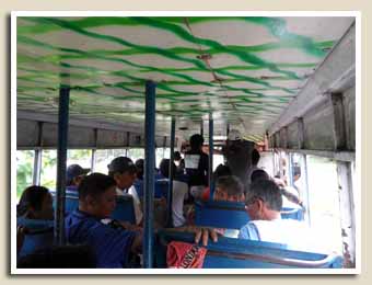 dans le bus pour Sabang