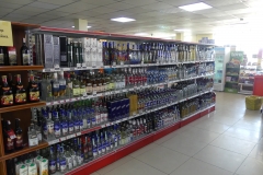 Petit extrait du rayon vodka (la totalité ne tient pas sur l'image)